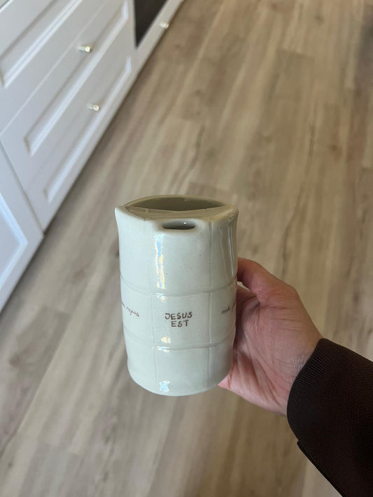 Travel Mug non personnalisable - "JESUS EST"