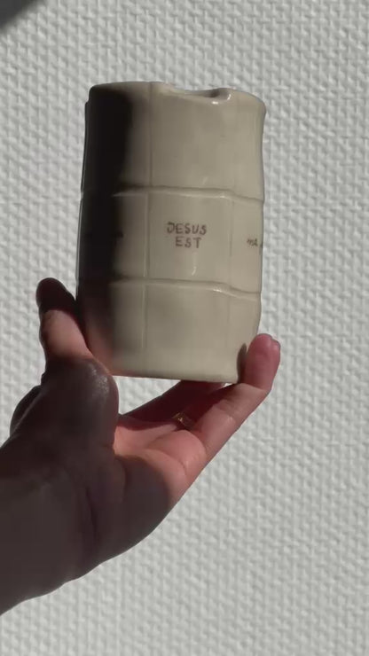 Travel Mug non personnalisable - "JESUS EST"